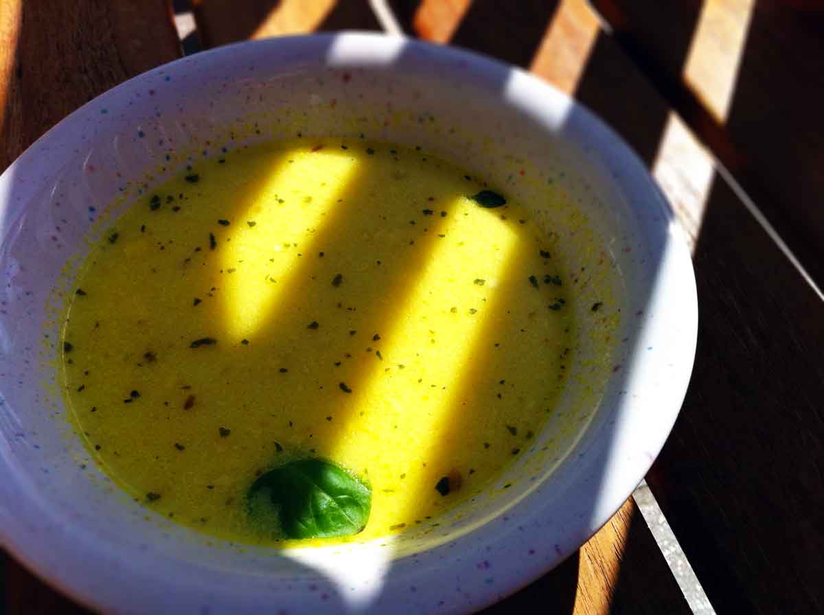 Read more about the article Buttermilch als Sauce oder Suppe